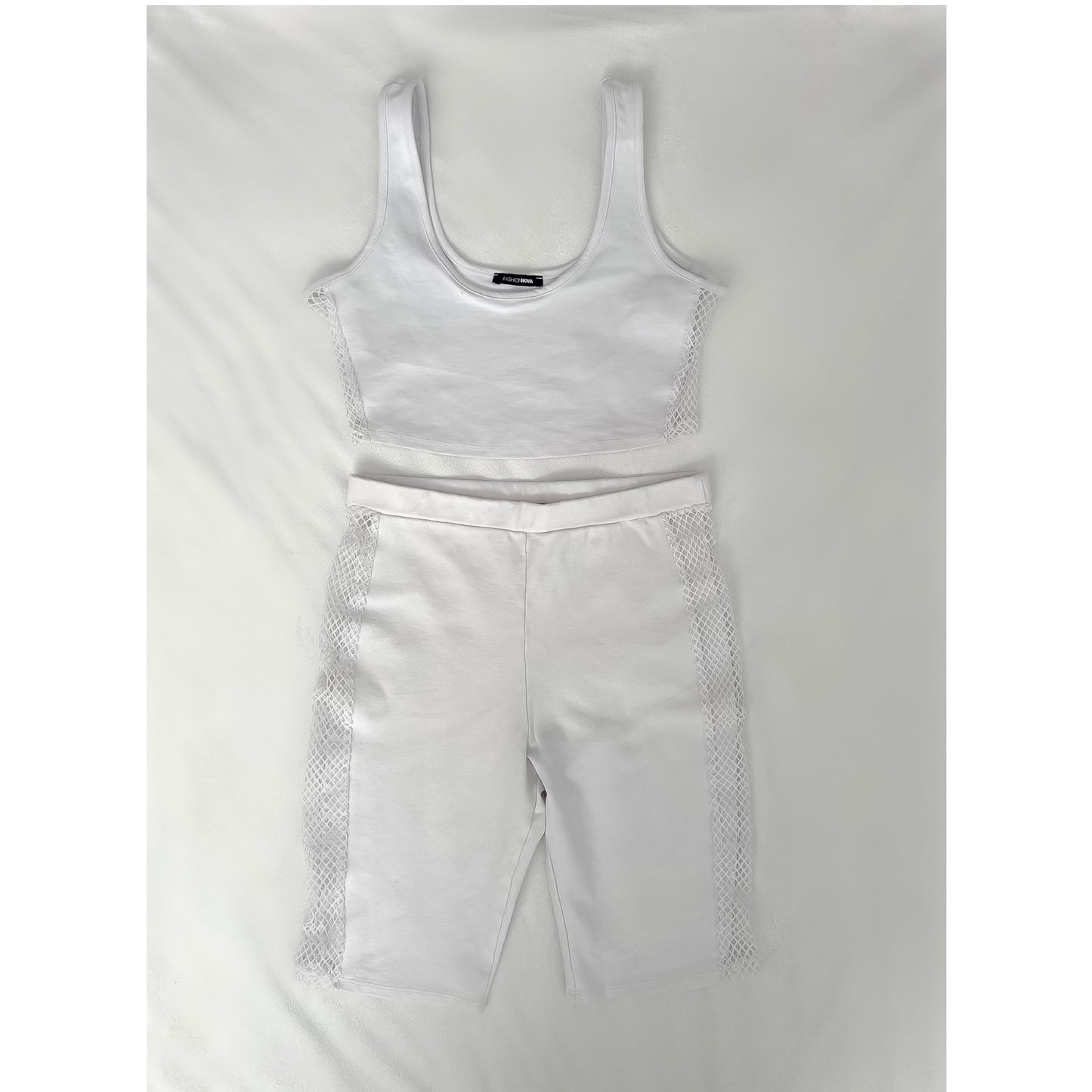 White Active Set (Size Medium)